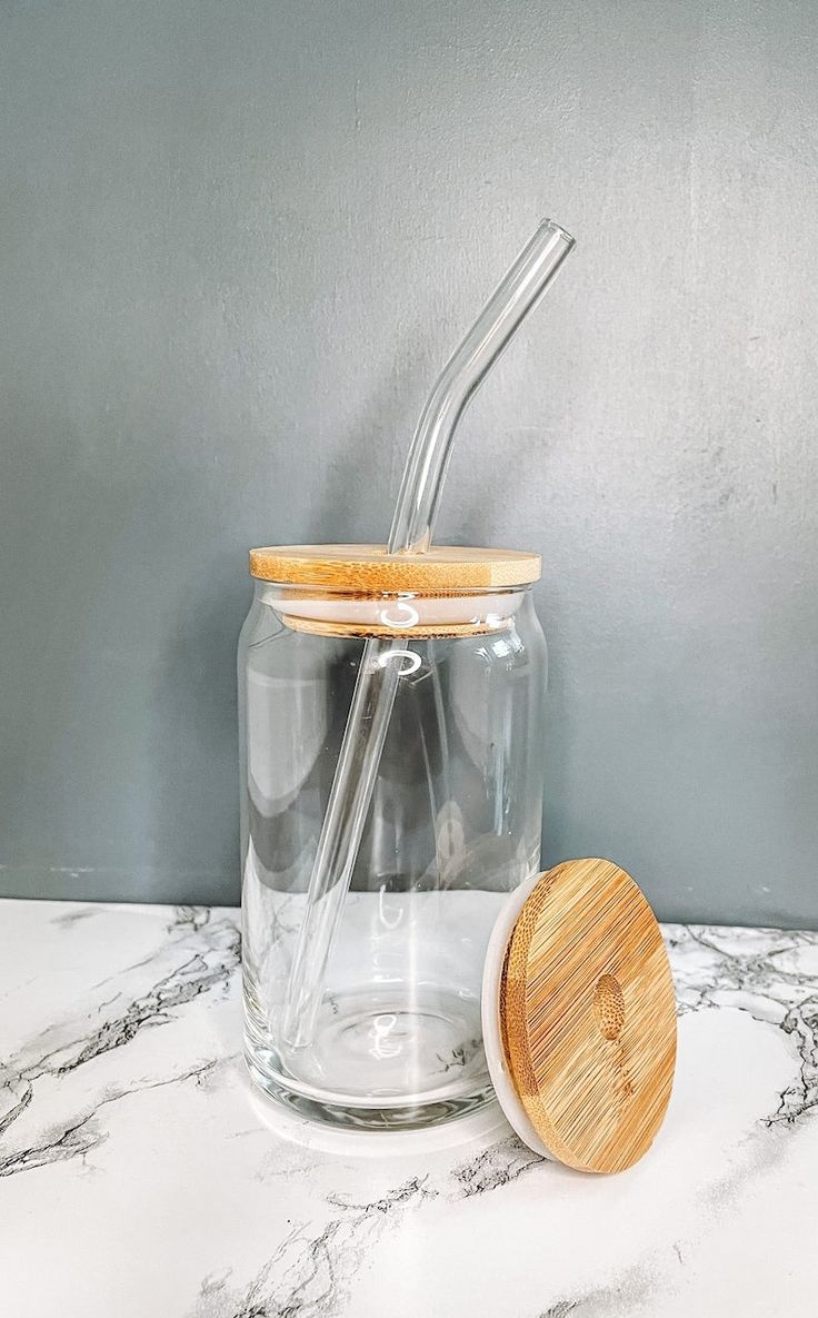 Cocktail Glasses – Set of 4 with Bamboo Lids &amp; Glass Straws (500ml)
