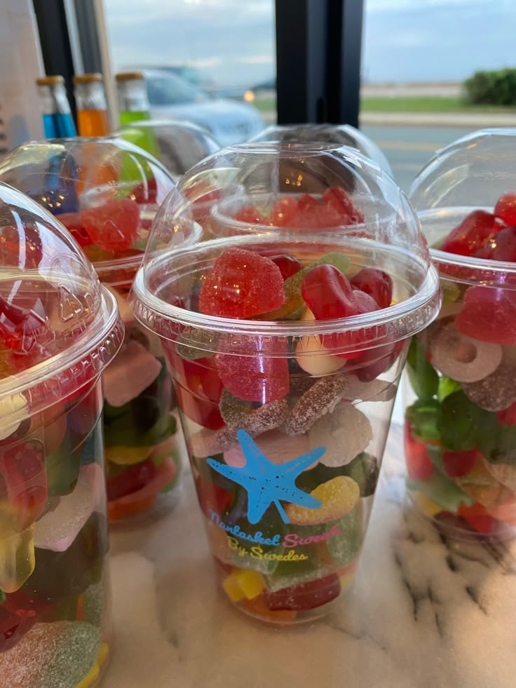 SweetCup Delights – 300ml & 500ml Candy Cups