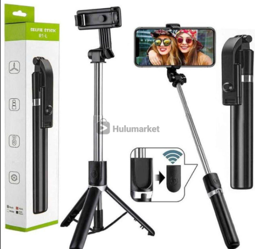 R1-L Selfie Stick