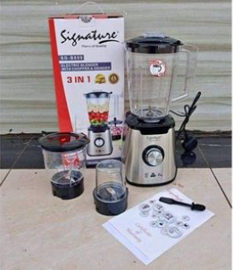 Signature 3-in-1 Blender – 600W Powerhouse